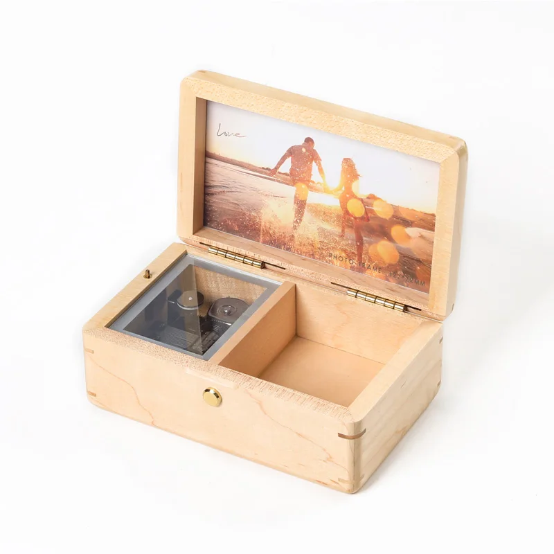 Vintage Christmas Souvenir Jewelry Box Music Box