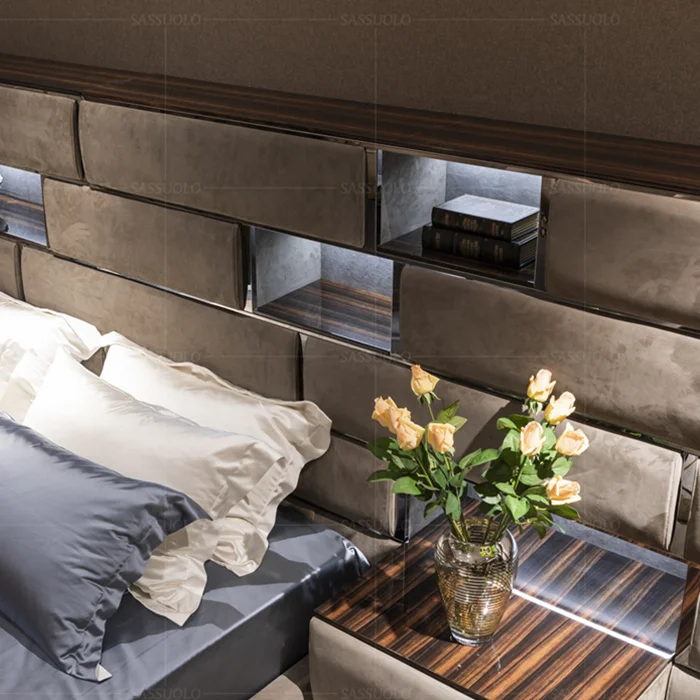 
sassuolo High quality bedroom furniture italian deluxe bed plus bedside table big bed latest postmodern double bed design 