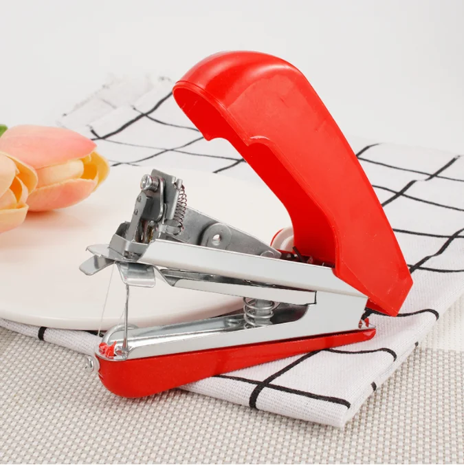 Sewing Machine Portable Needlework Cordless Mini Hand-Held Clothes Fabrics Sewing Machine Handy Stitch Hand Clothes Quick Tools
