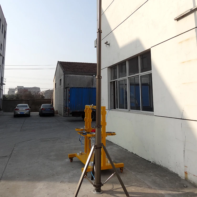 Pneumatic mobile tripod communication mast heavy pole