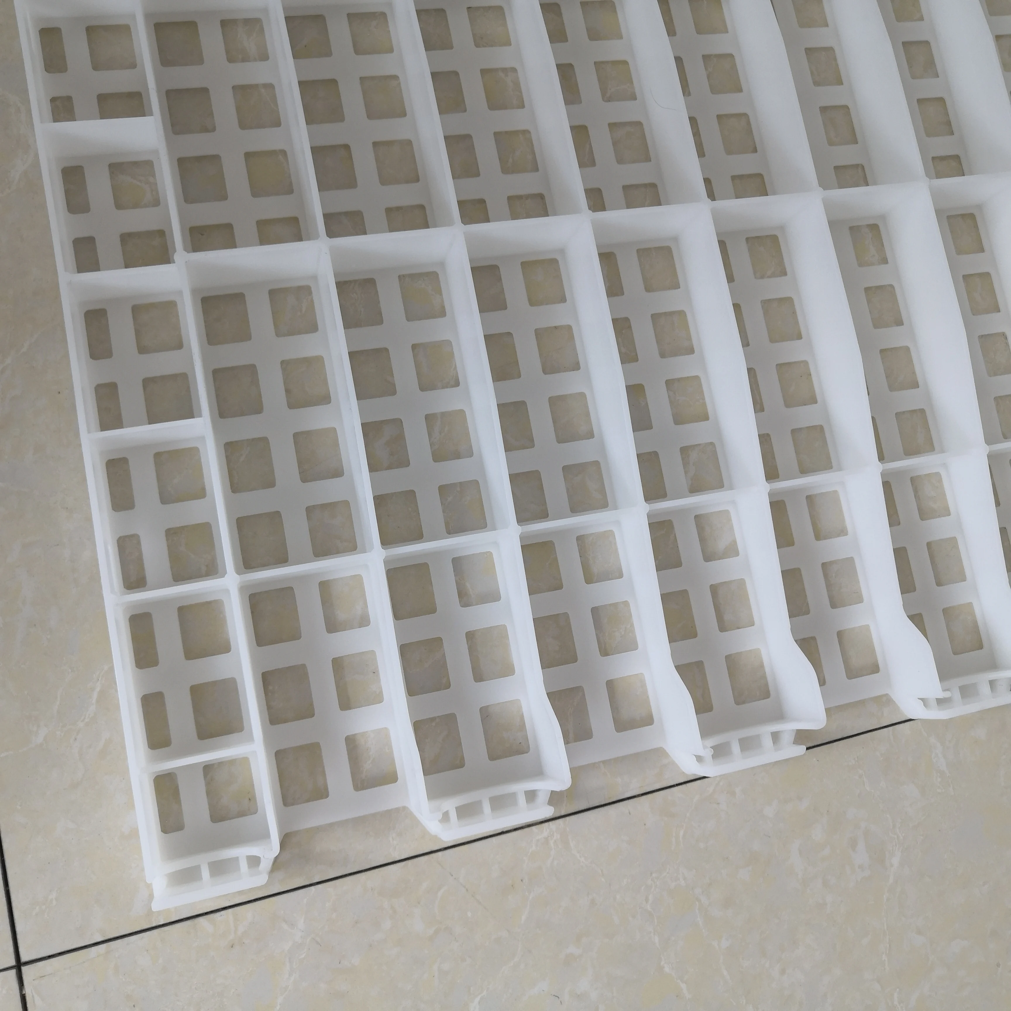 hot sale plastic slats for poultry slat floor for broiler farm poultry plastic flooring