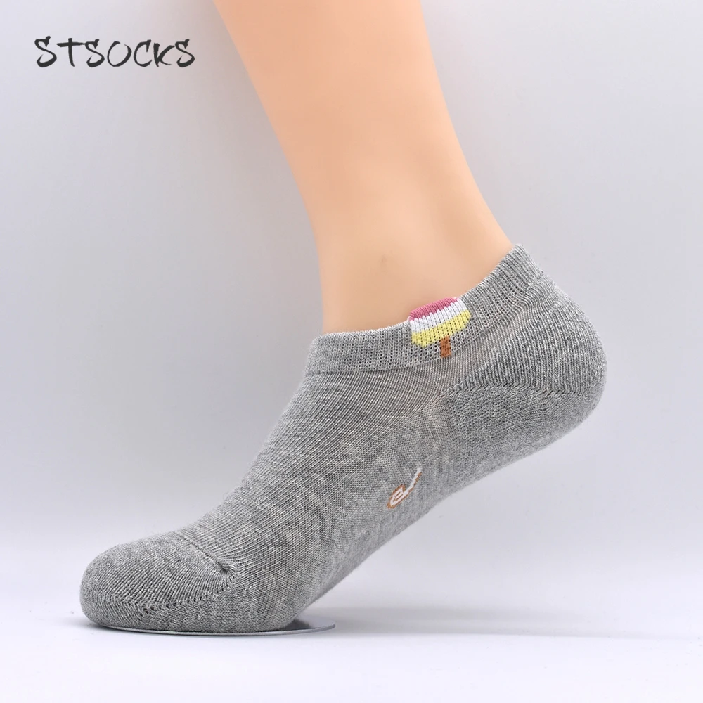 
Custom Women Cotton Cute Fashion Comfort Lady Sports Hidden No Show Anti Slip Low Cut Socks For Women 