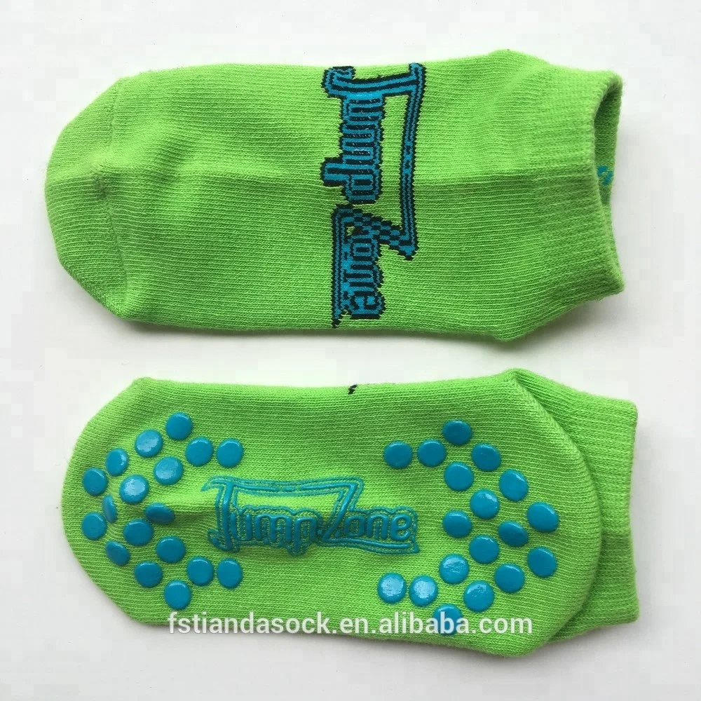 Customised Different Sizes Kids Children Youth Adult Indoor Playground Grip Sock Rubber Grip Trampoline Socks Non Slip