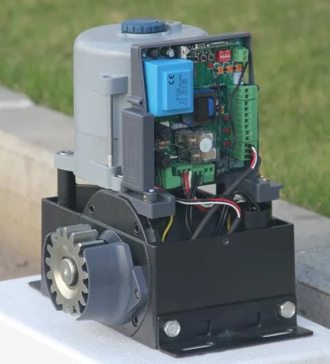 Heavy Duty 220VAC 700KGS Magnetic Limit Switch Automatic Sliding Gate Operator