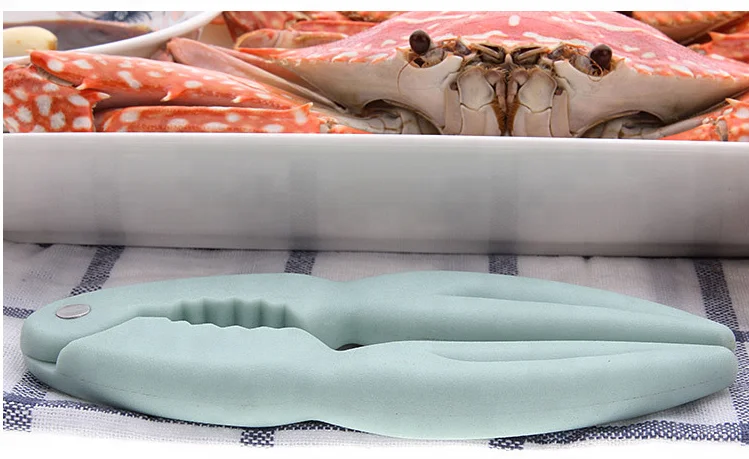 Multi use plastic simple kitchen seafood lobster crab claw clip for meal
