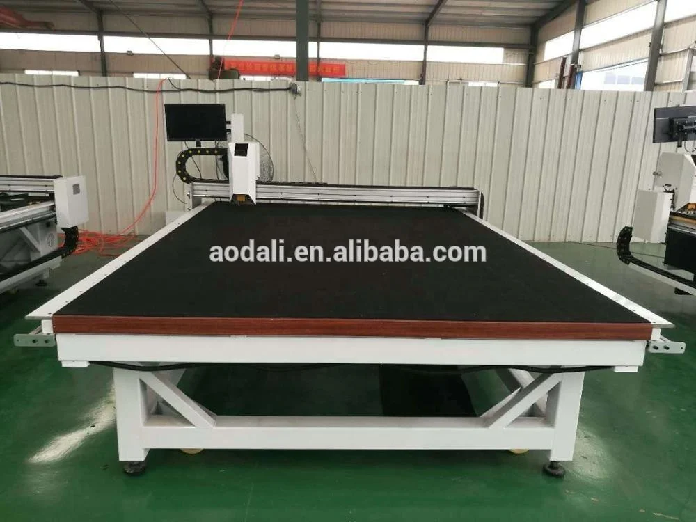 Импортированная из Германии головка резака CNC оборудование для резки стекла автоматическая