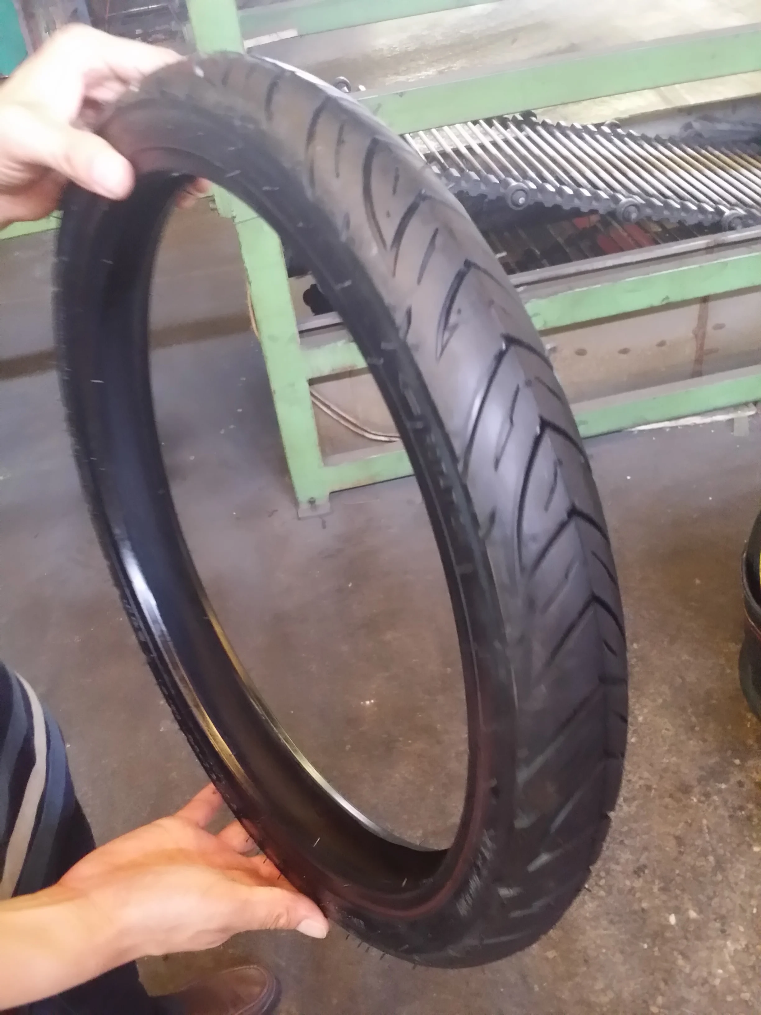 Motorcycle Tyres 300-17 300-18 250-17 250-18 410-18 110/90-16 400-8