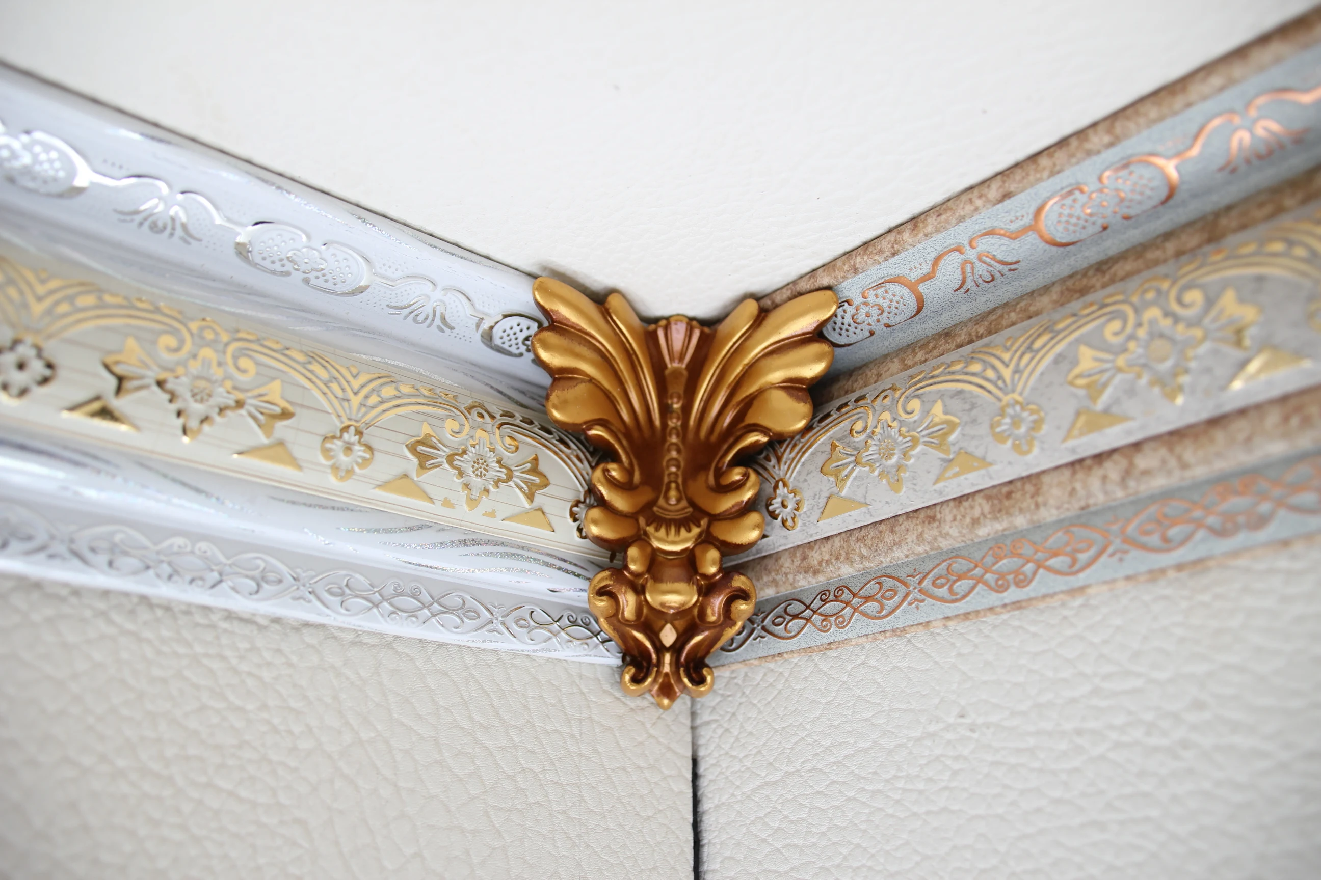 iraq arab west asian style ps extrusion hot stamping crown corncie moulding