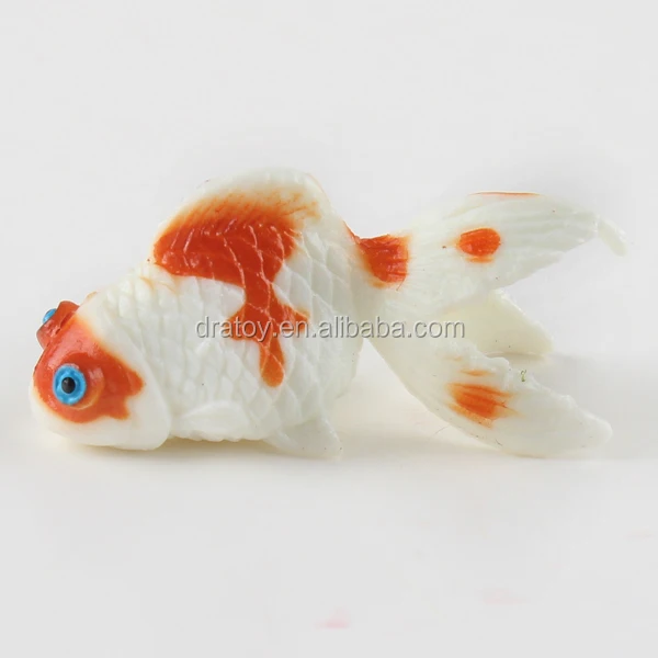 Beautiful 3D custom plastic goldfish figurine toys