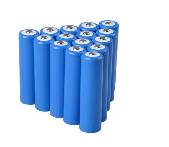 Huge Capacity Rechargeable Battery 3.7V ISR 18650 Li-ion Rechargeable  Battery