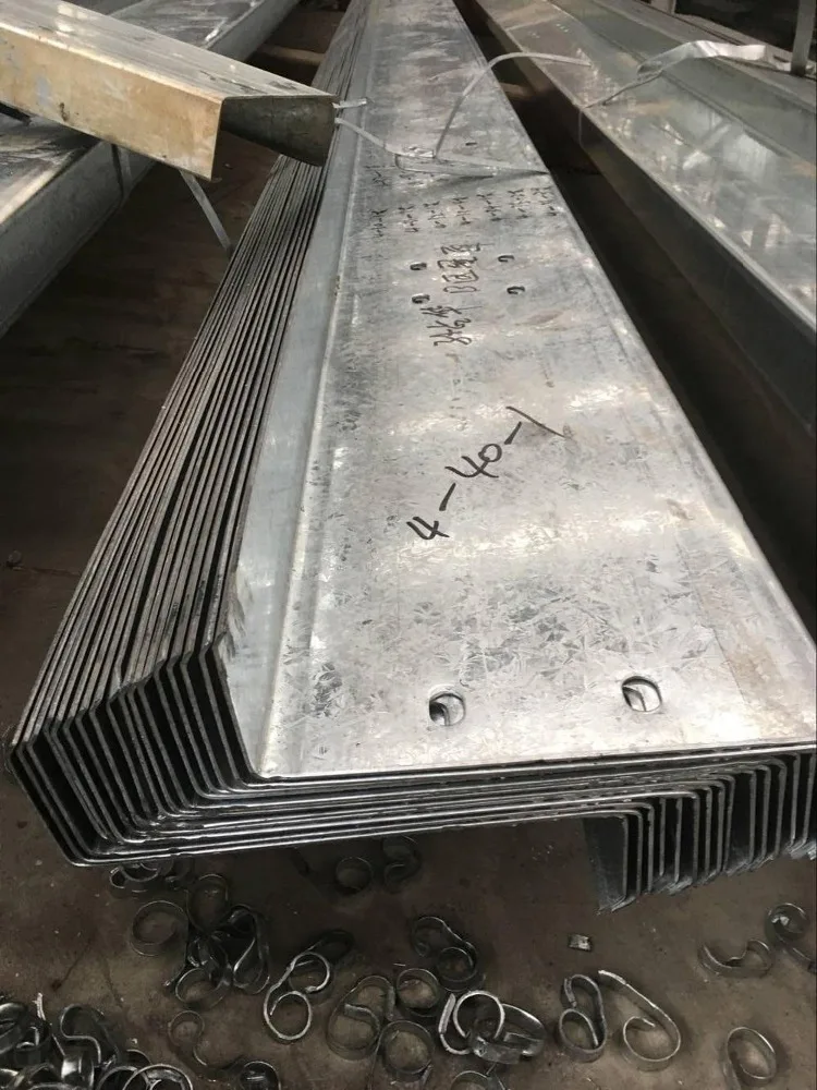 Construction Building material Z C W L Channel section steel metal roofing purlin /profile low price