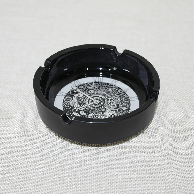 Пепельница из черного стекла с логотипом на заказ