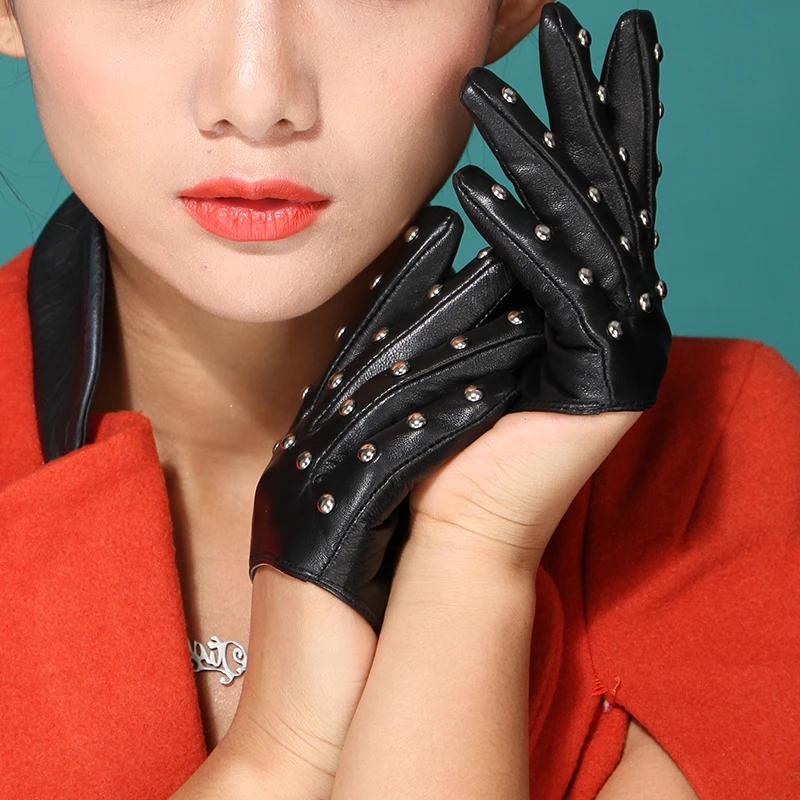 Stylish sheepskin half palm lady rivet motorcycle gloves