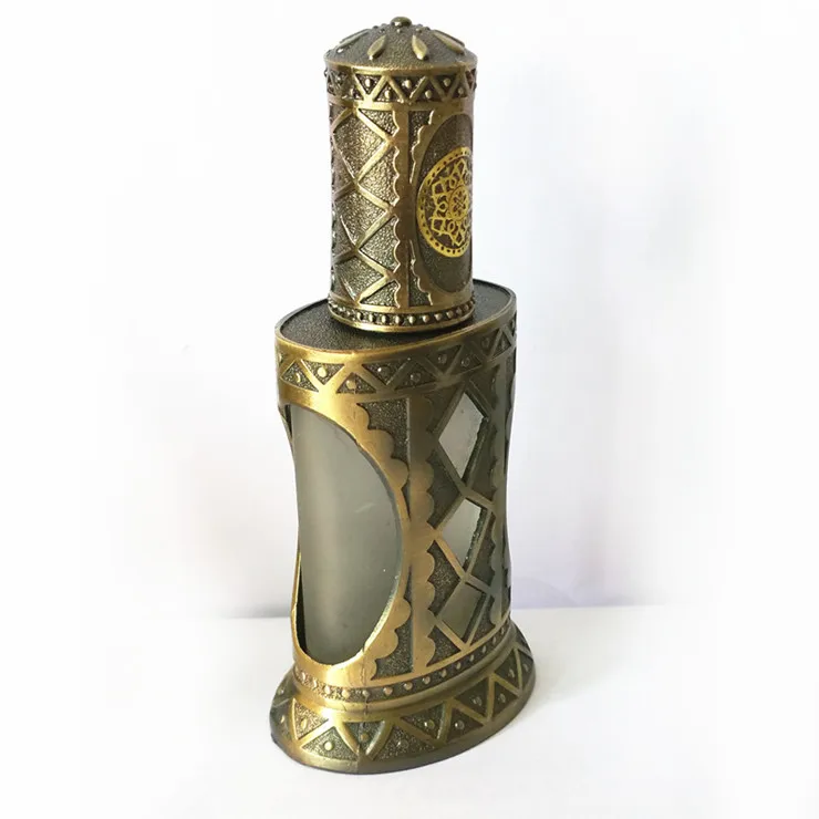 2017 Hot Sale 40ml Handmade Metal Decorated Perfume Spray Bottle Manufacturers