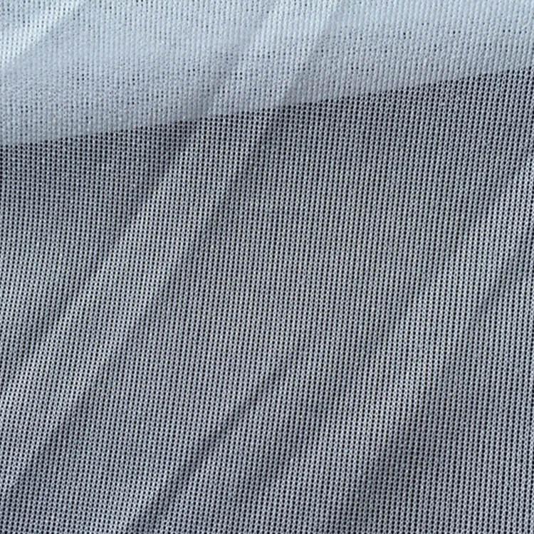 В наличии распродажа костюмов из 100 полиэстера 45 г/кв. М