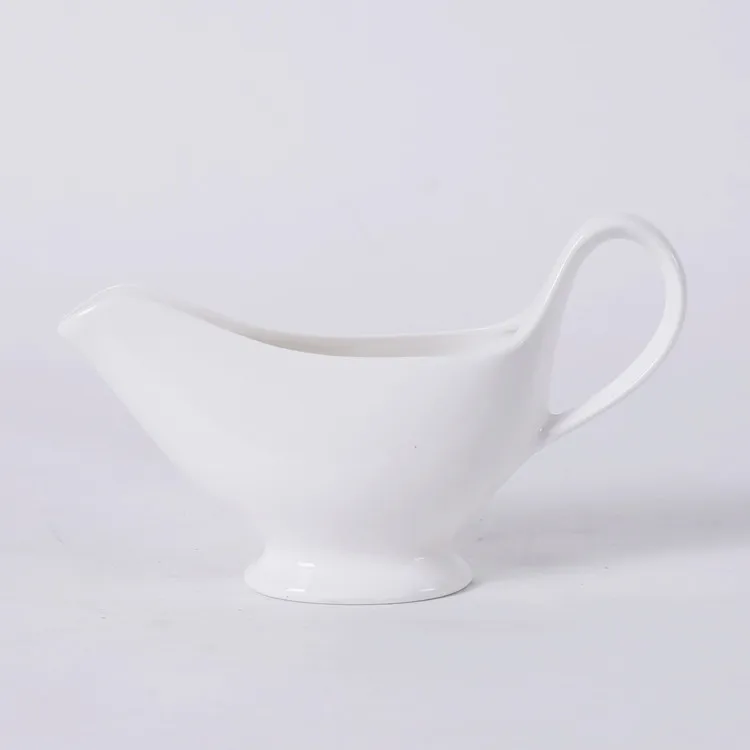 Custom logo cheap white personalized porcelain gravy boat for hotel
