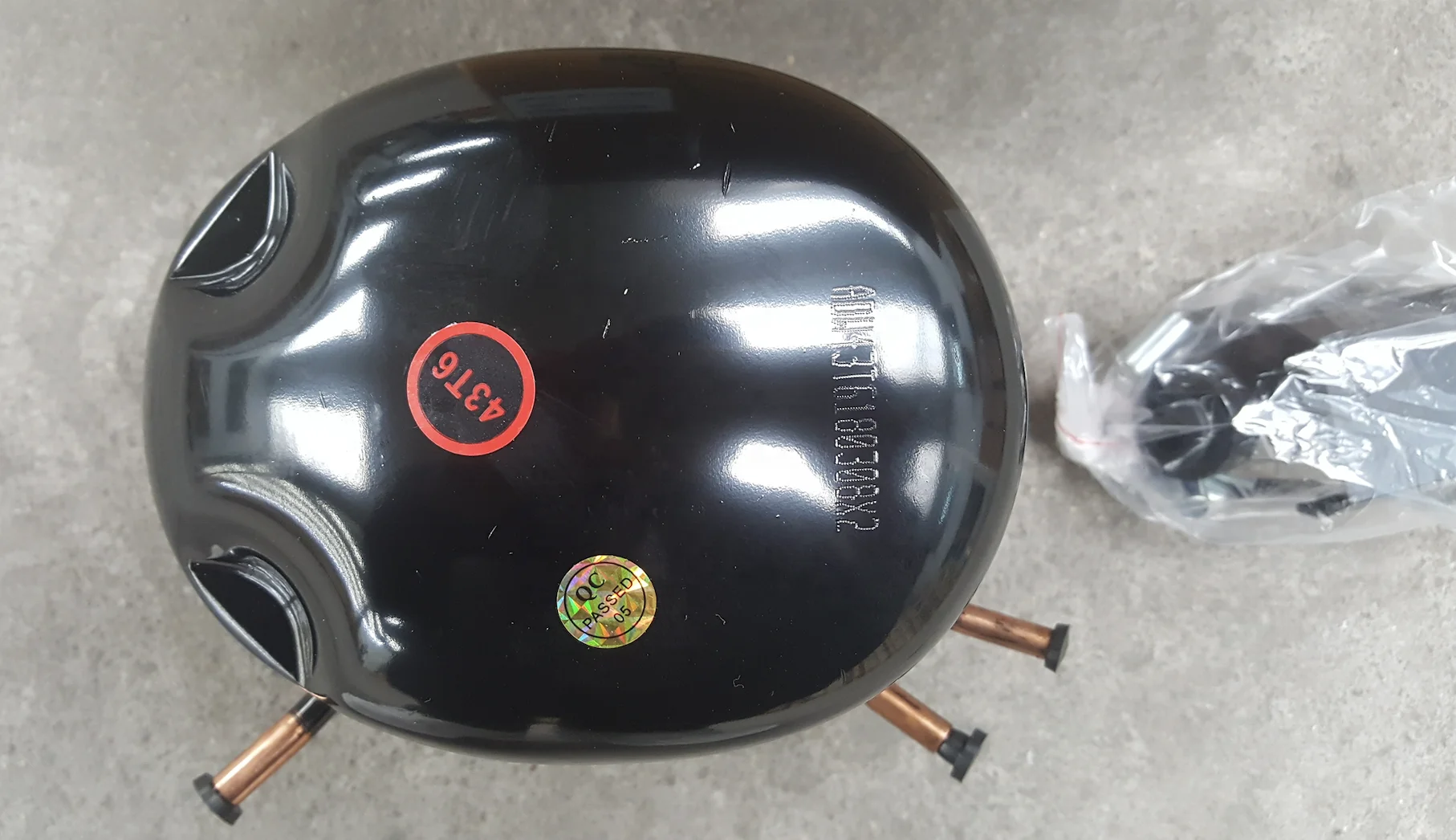 Refrigeration Compressor Factory R600a Fridge Compressors