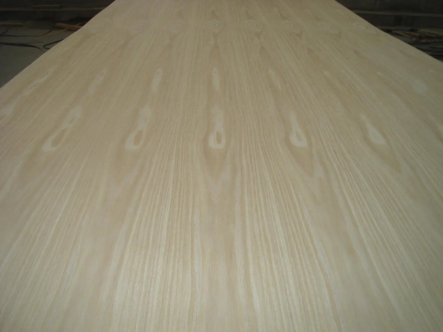 
natural ash veneer/recon veneer laminated mdf/ melamine paper face mdf 