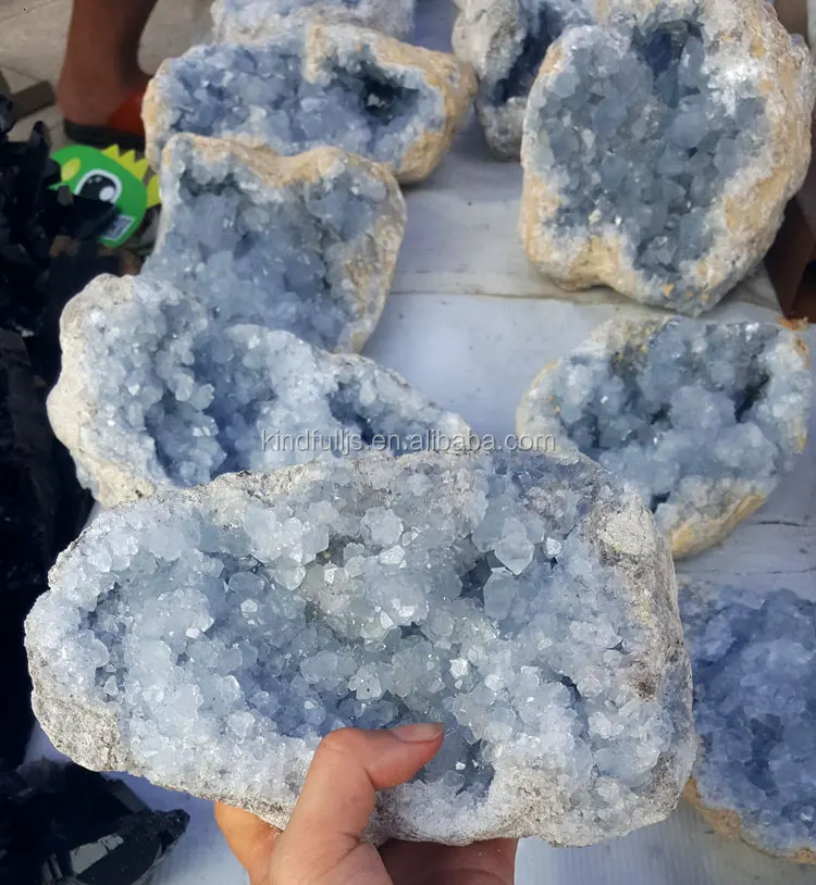 Wholesale Crystal Quartz Geodes Blue Calcite Crystal Stone Geodes