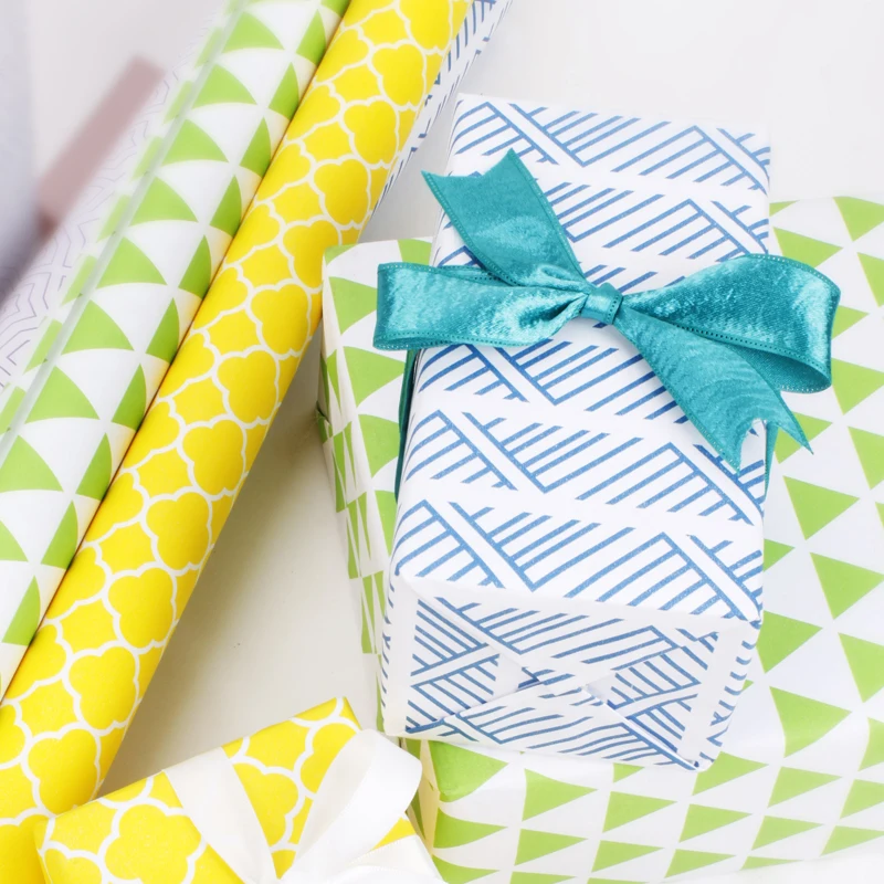 
Wholesale Inventory Multi Colors Printed Presents Wrapping Paper Roll 