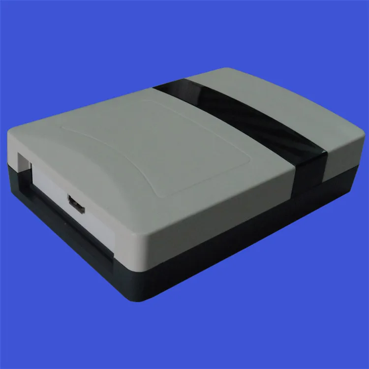 Multiple Protocol desktop UHF RFID Reader