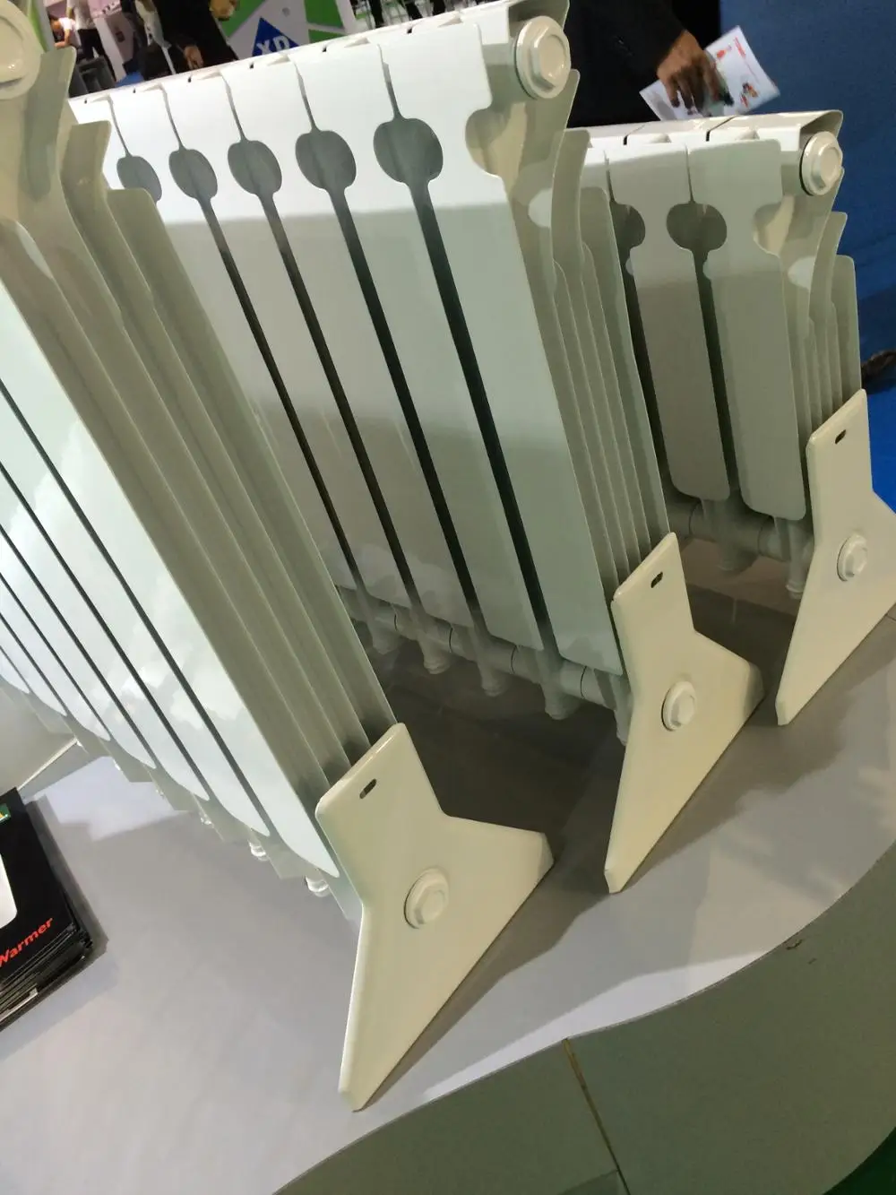HVAC System CE RoHS New Style small  Die Casting Aluminum  radiator