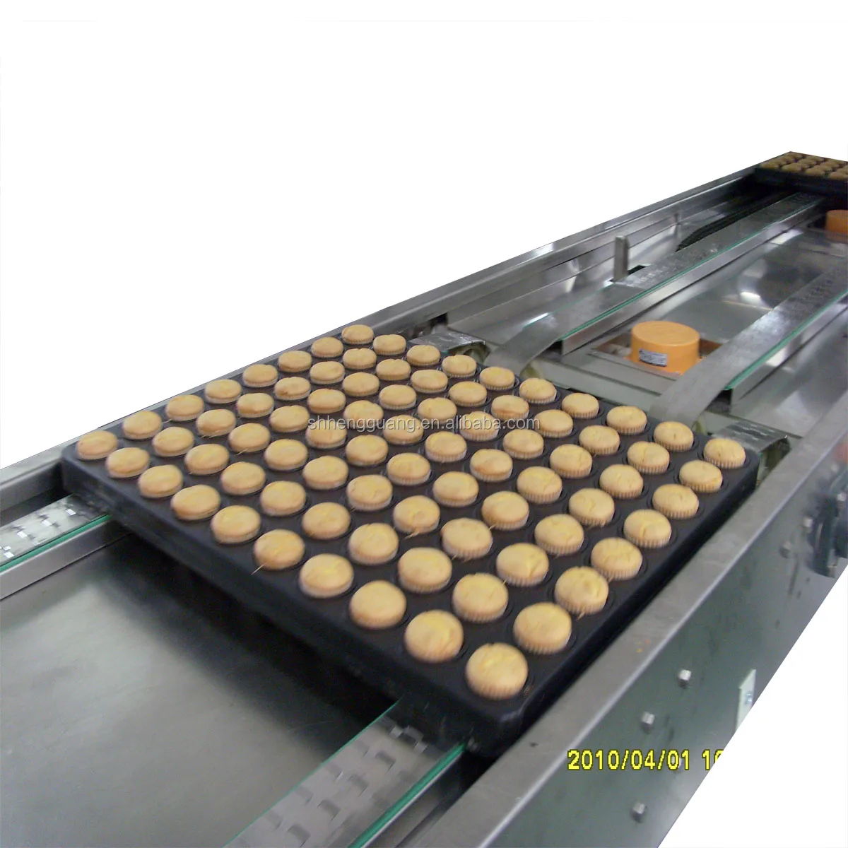 HG-CFC Automatic Mini Paper Muffin Cake Baking Machine / Madeline Cup Cake Making Machine  / Custard Cake Production Line