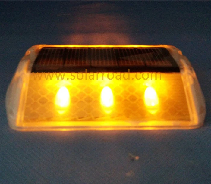 
Traffic LED Raised Pavement Marker Reflective Solar Road Stud 