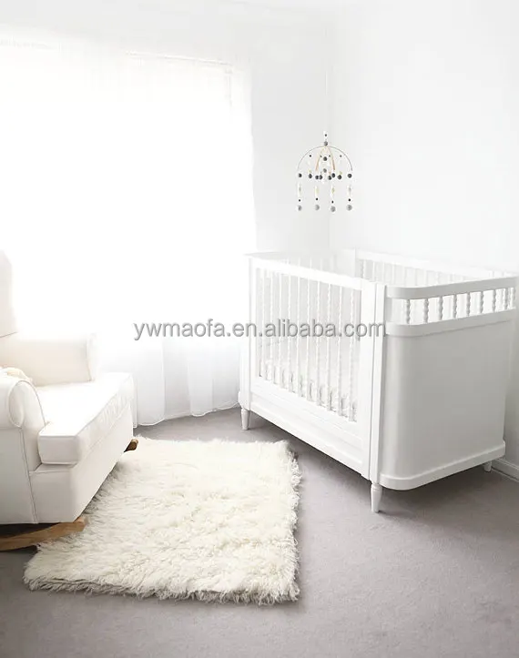 Factory-direct Wholesales Baby Nursery Mobile Kids Bed Room Felt Ball Decorations Mobile