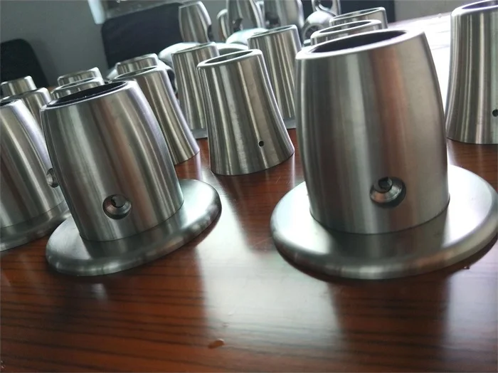 304 Stainless Steel Pipe Flange output Bus flange pipe fittings