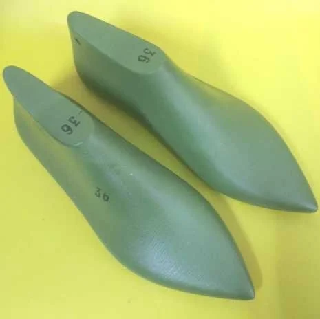 Ladies flat pointed toe sandal plastic shoe lasts