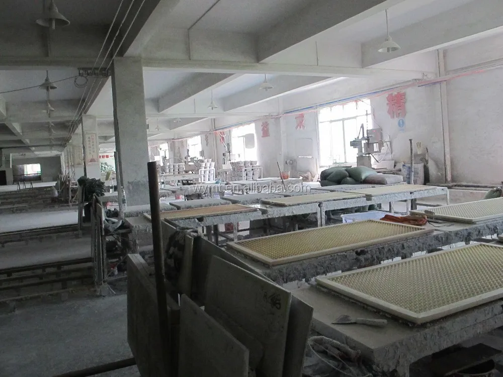 Несгораемых подвесных гипсокартонный потолок производитель плитки в Гуанчжоу