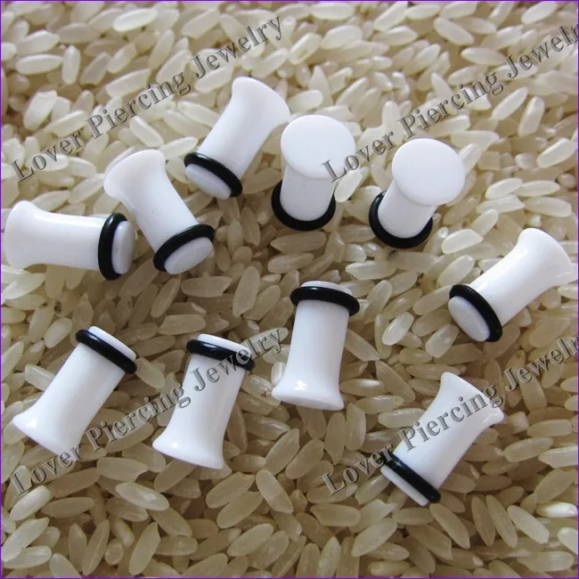 [UV-SF036] Popular UV Acrylic Body Piercing Jewelry Single Flared Ear Plugs