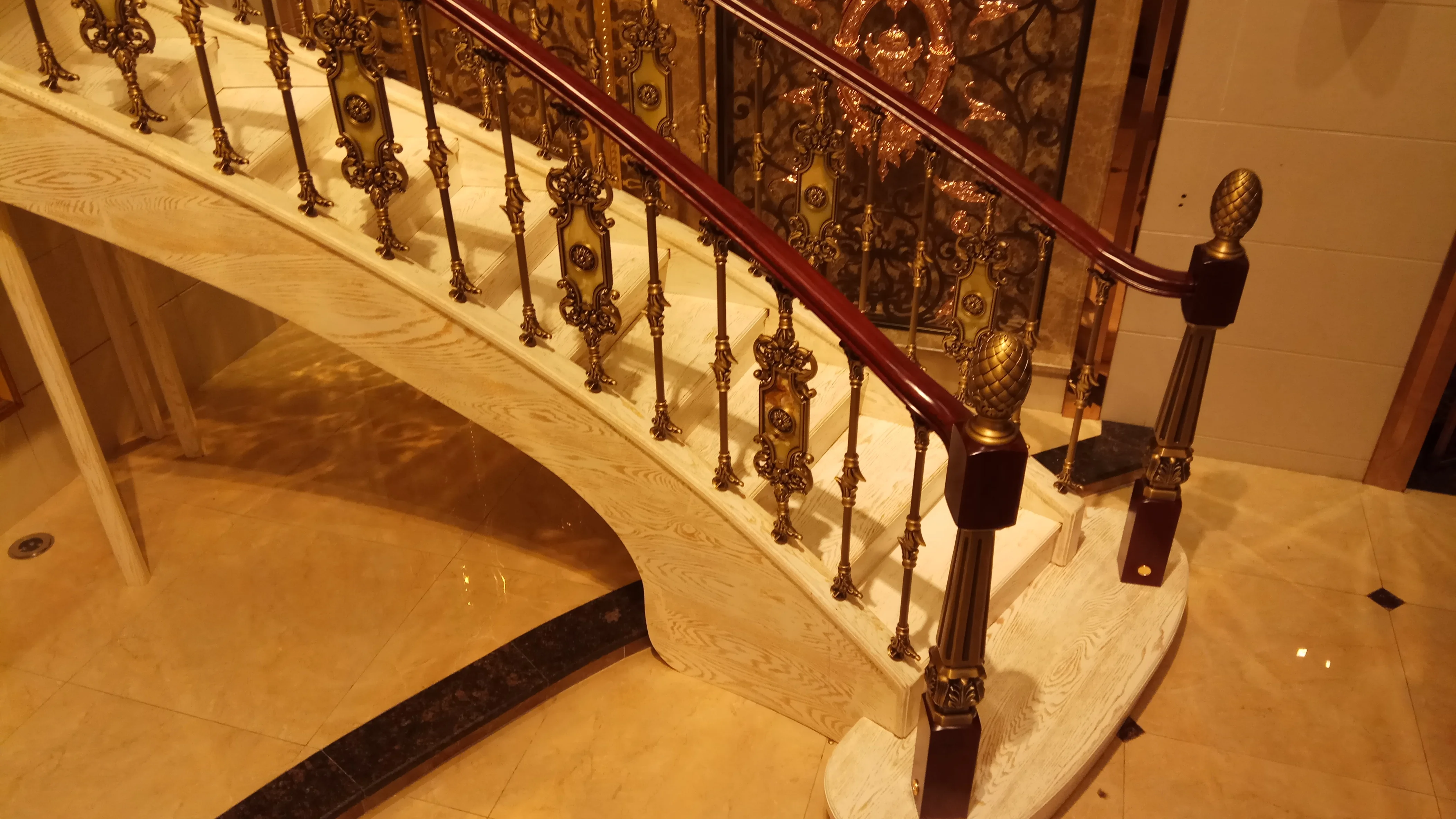 high end luxury brass with jade stone golden color decorative ornamental balustrade