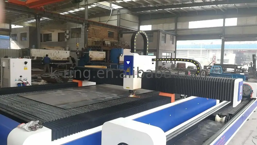 KRING Metal Cutting Stainless Steel 300w 500w Fiber Laser Cutting Machine Price