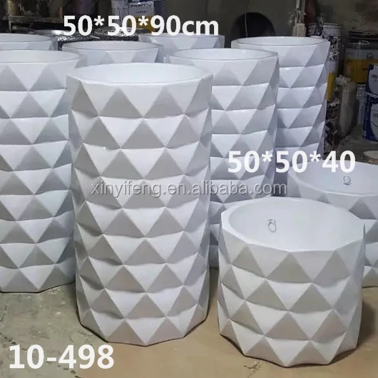 FRP 498 ODM Modern Resin Floor Large Vase For Wedding Geometric Terrarium