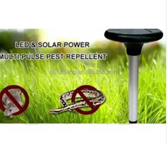 Ultrasonic pest snake mosquito repeller for garden with solar light