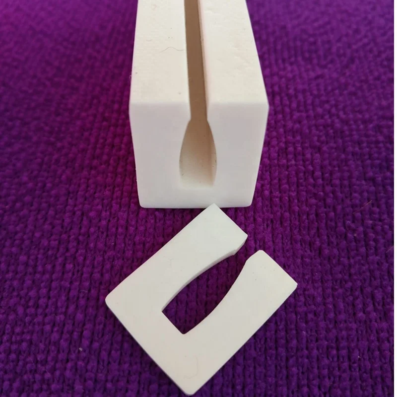 Customized High Performance Silicone Foam Sealing Strip