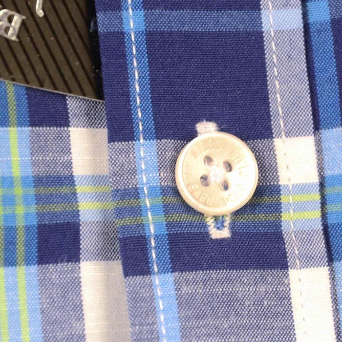 Изготовленные на заказ с коротким рукавом в клетку мужские рубашки