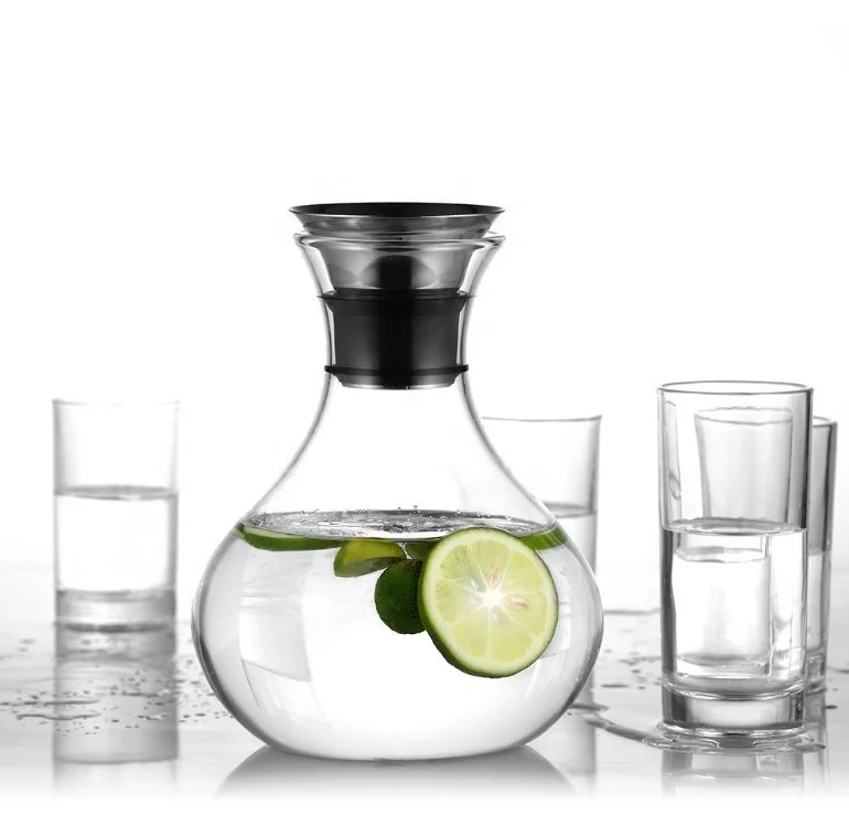 Wholesale 1000ML Carafe With Stainless Steel Lid Clear Borosilicate Glass Water Pitcher Juice  Jug