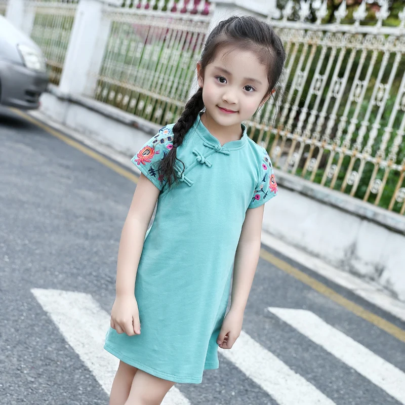 
Low price manufacturer Chinese traditional cheongsam cotton fabric with embroider 