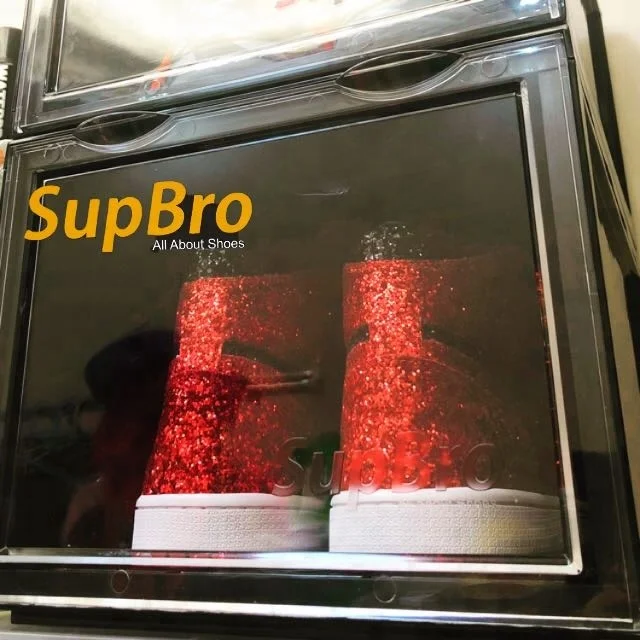 Hot selling dy152  high-end large black plastic shoe box with clear front drop door in Dymolding