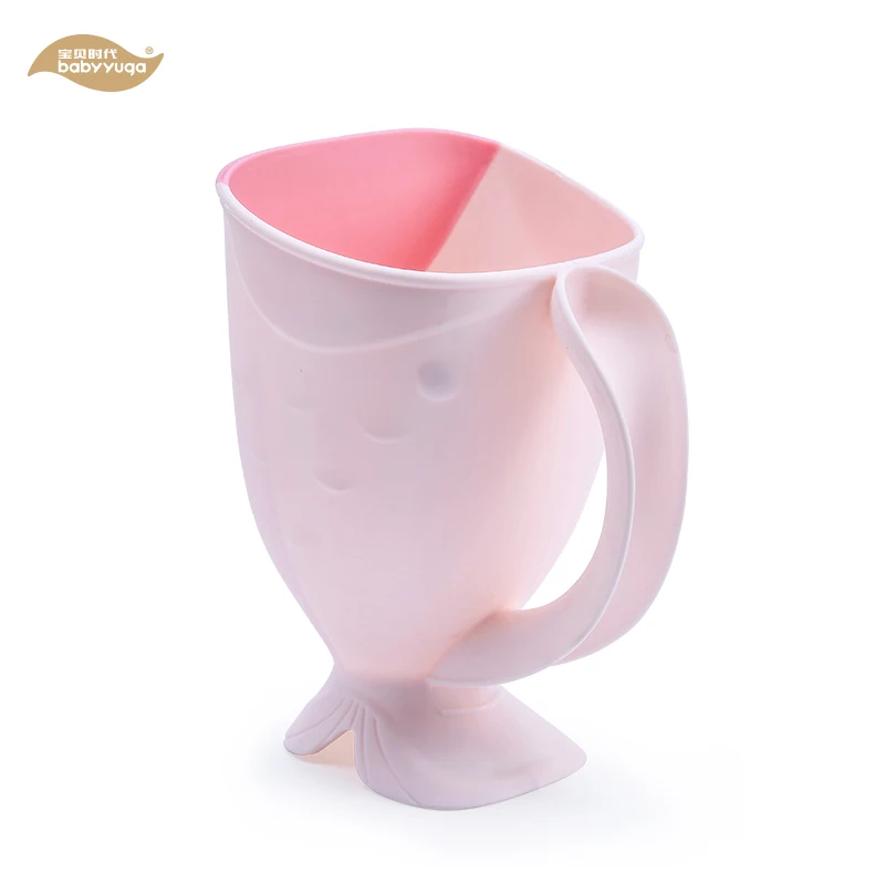 
Tear-free Shampoo Baby Bath Waterfall Rinser Cup 