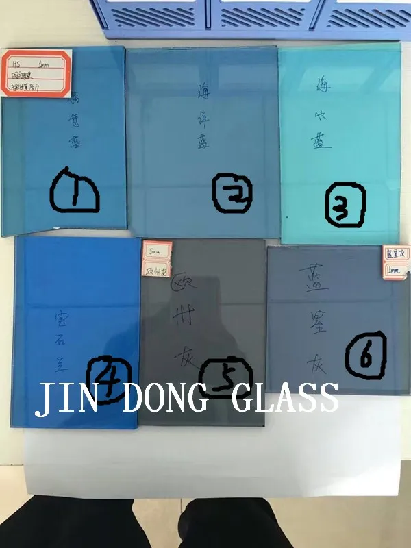 Профессиональный производитель цветное стекло 5 мм светоотражающее синее затемненное закаленное для
