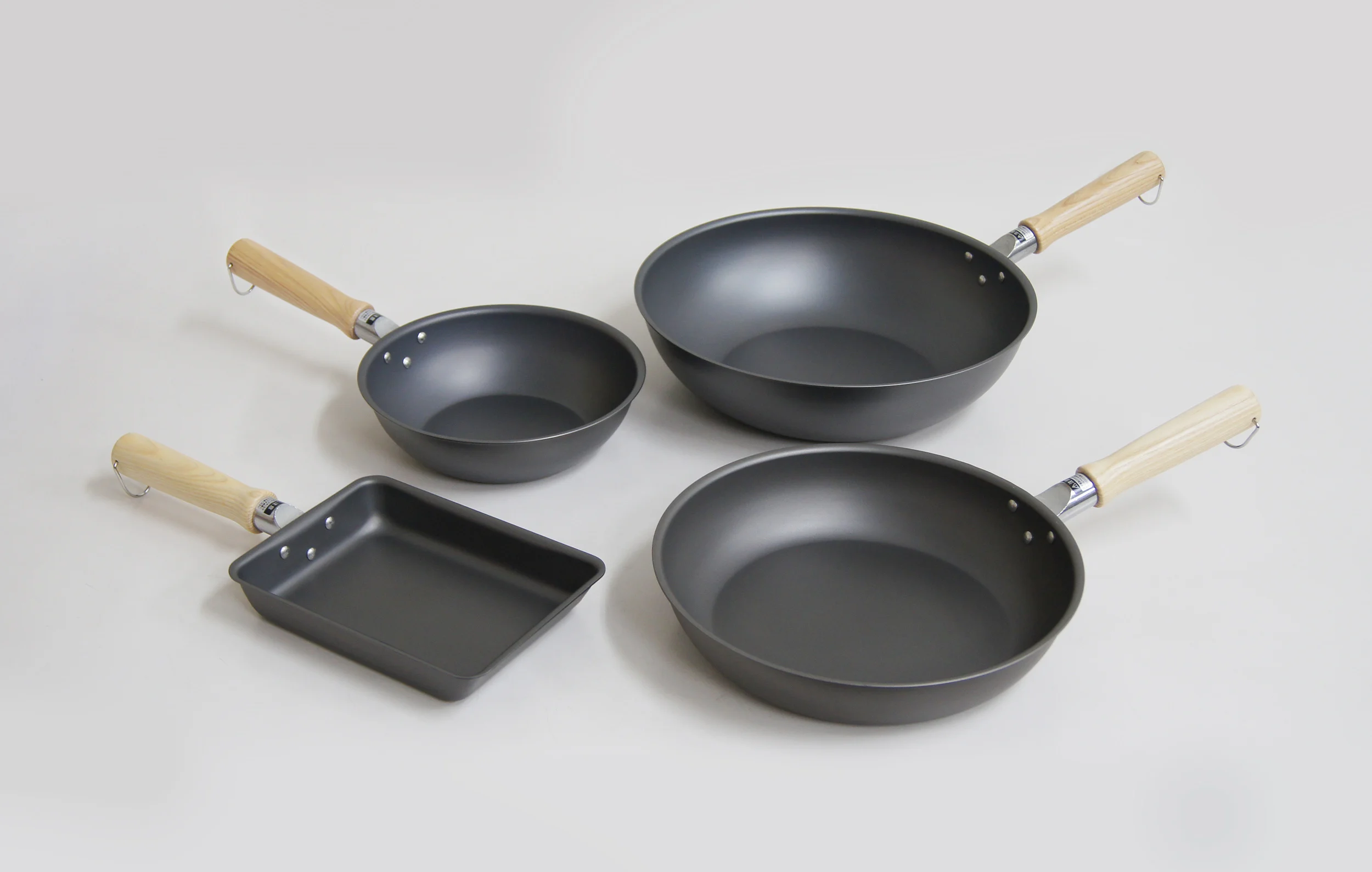 Non Stick Frying Pan Set Iron Fry Pan With Good Price