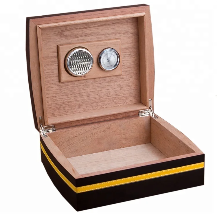 Small Order Accepted Brand High Lacquered Cigar Ashtray Cutter Humidor Box Gift Set Custom Logo Trade Assurance American Style