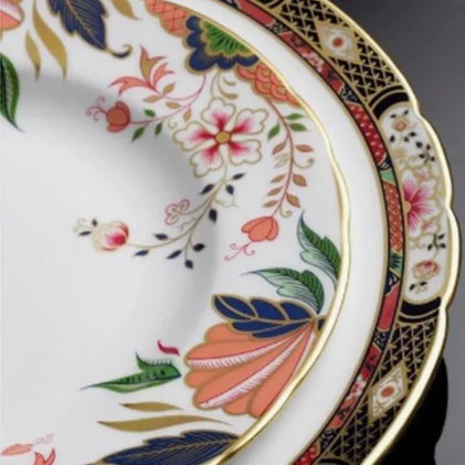 Европейский стиль, 30 шт., оптовая продажа, современные столовые приборы, новейший обеденный набор с популярным дизайном и золотом