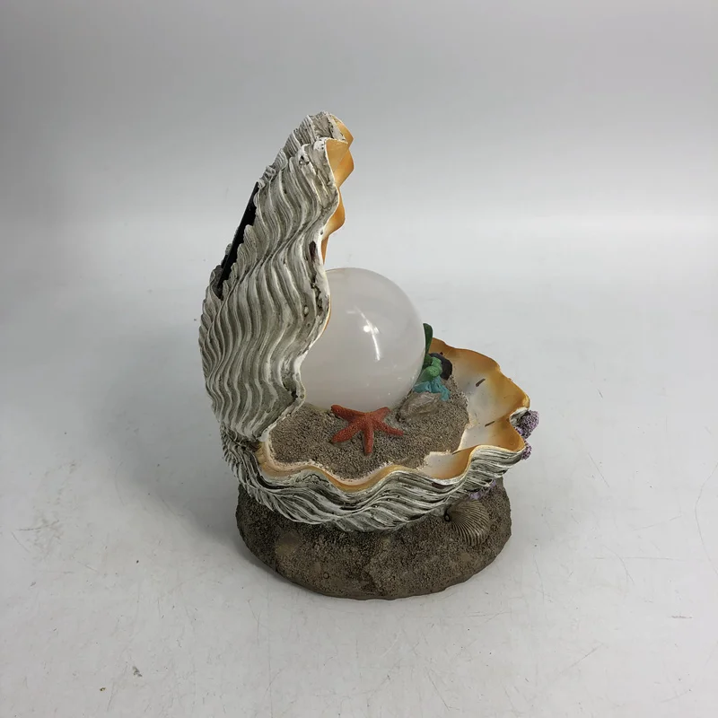 Garden Outdoor Solar LED Light Lawn and Yard Resin Clam Shell