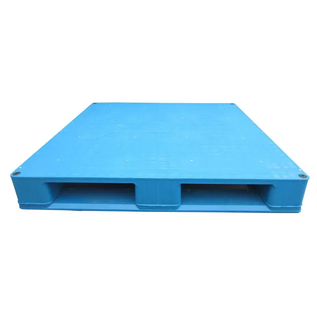Cross bottom flat surface dynamic 2T plastic pallets