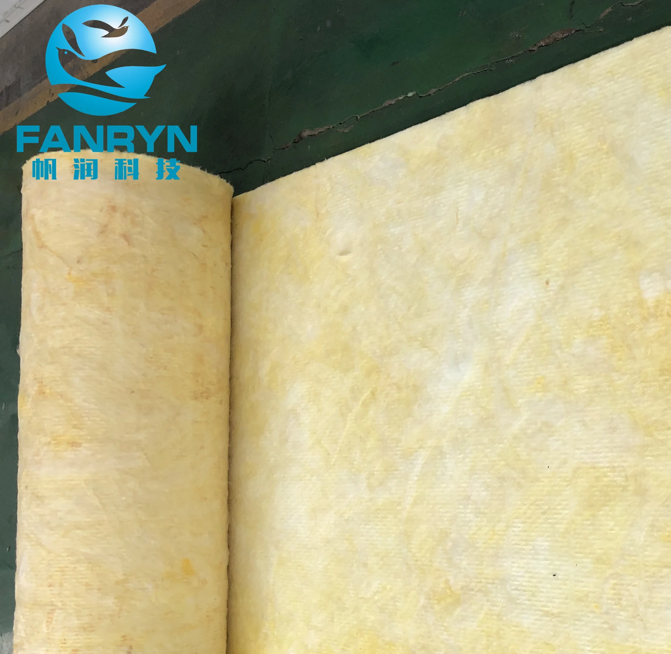 10Kg/M3 100Mm Glass Wool Heat Insulation Materials Sound Isolation Glass Wool For Air Condition Duct